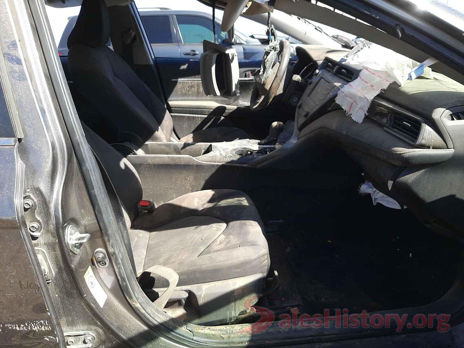 4T1B11HK1KU204640 2019 TOYOTA CAMRY