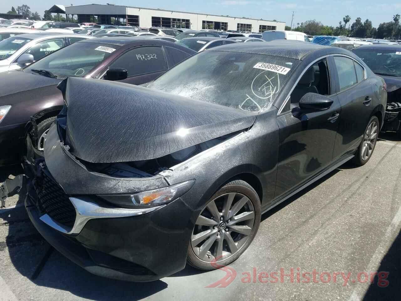 JM1BPBAM1K1118928 2019 MAZDA 3