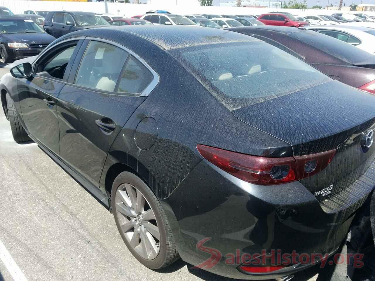 JM1BPBAM1K1118928 2019 MAZDA 3