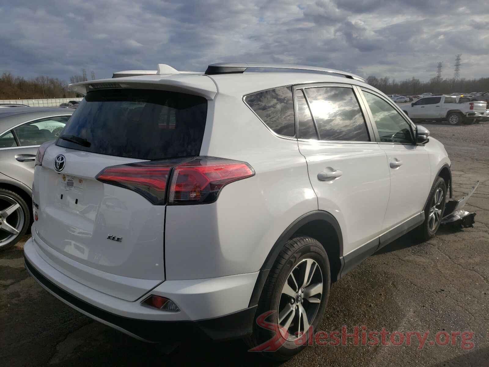 JTMWFREV2JJ152181 2018 TOYOTA RAV4