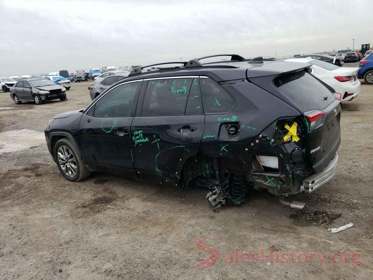 2T3C1RFV8KW047017 2019 TOYOTA RAV4