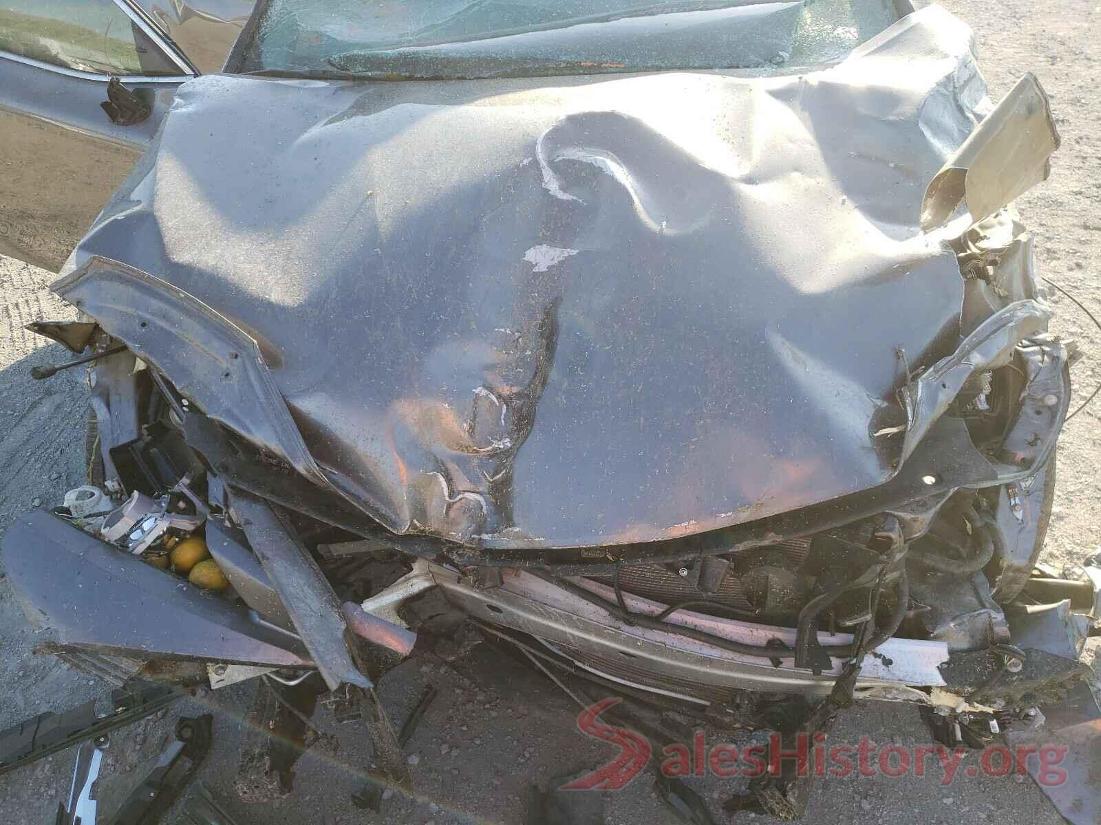 4T1B11HK2JU027000 2018 TOYOTA CAMRY