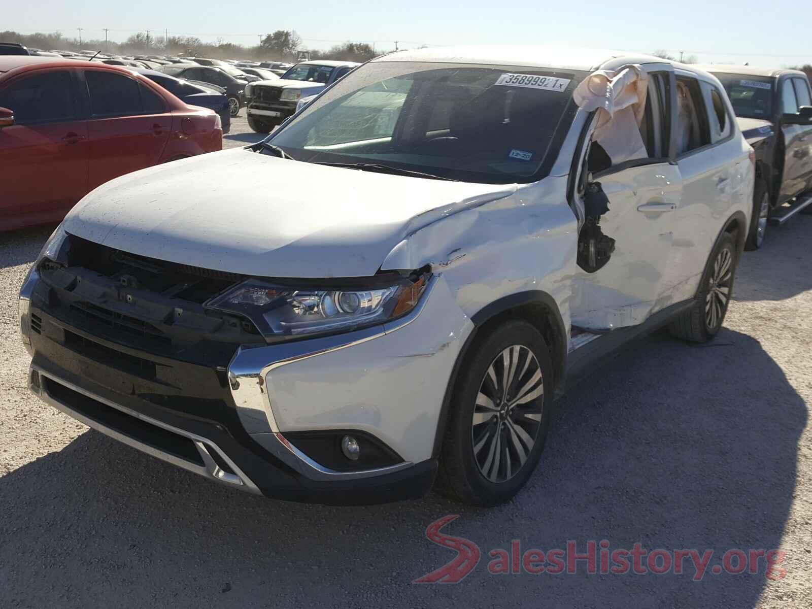 JA4AD3A3XKZ007551 2019 MITSUBISHI OUTLANDER