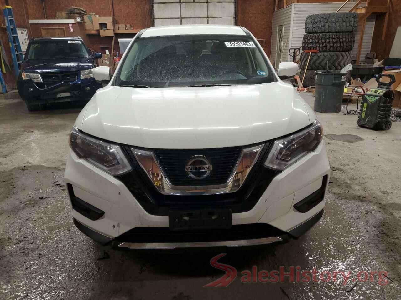 KNMAT2MV5JP568055 2018 NISSAN ROGUE