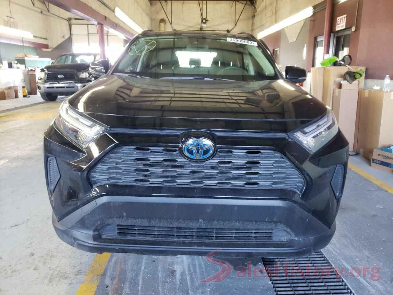 JTMRWRFVXNJ055070 2022 TOYOTA RAV4