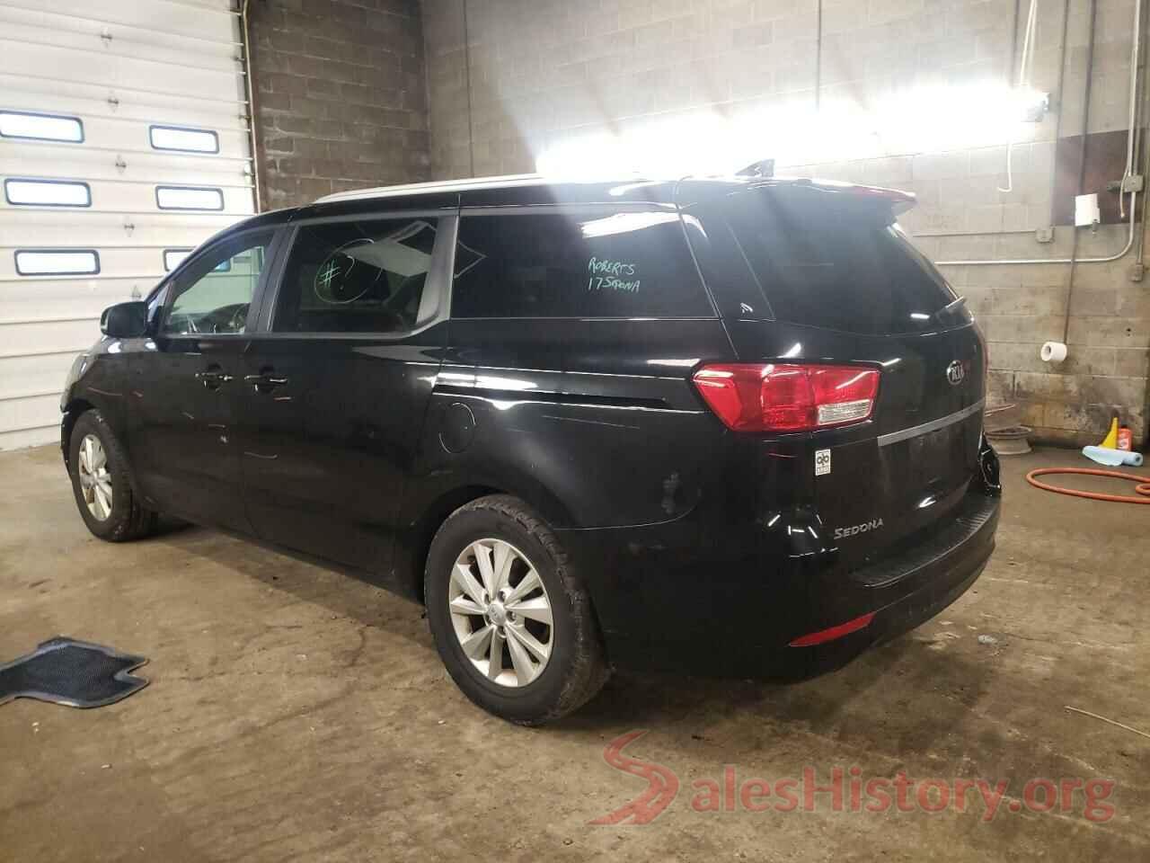 KNDMB5C13H6329782 2017 KIA SEDONA