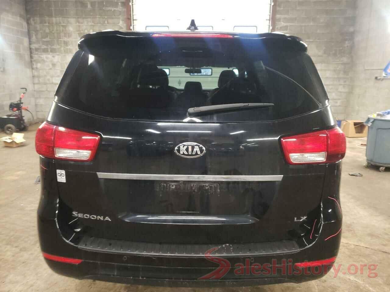 KNDMB5C13H6329782 2017 KIA SEDONA