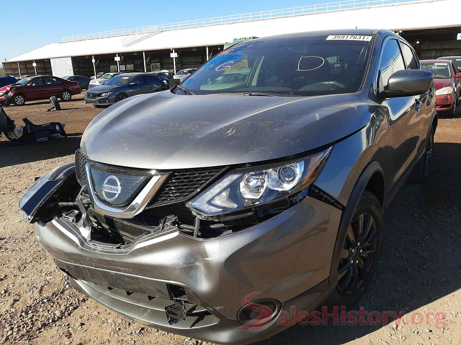 JN1BJ1CP2JW161181 2018 NISSAN ROGUE