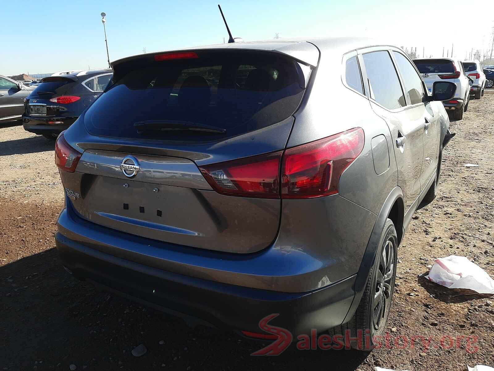 JN1BJ1CP2JW161181 2018 NISSAN ROGUE