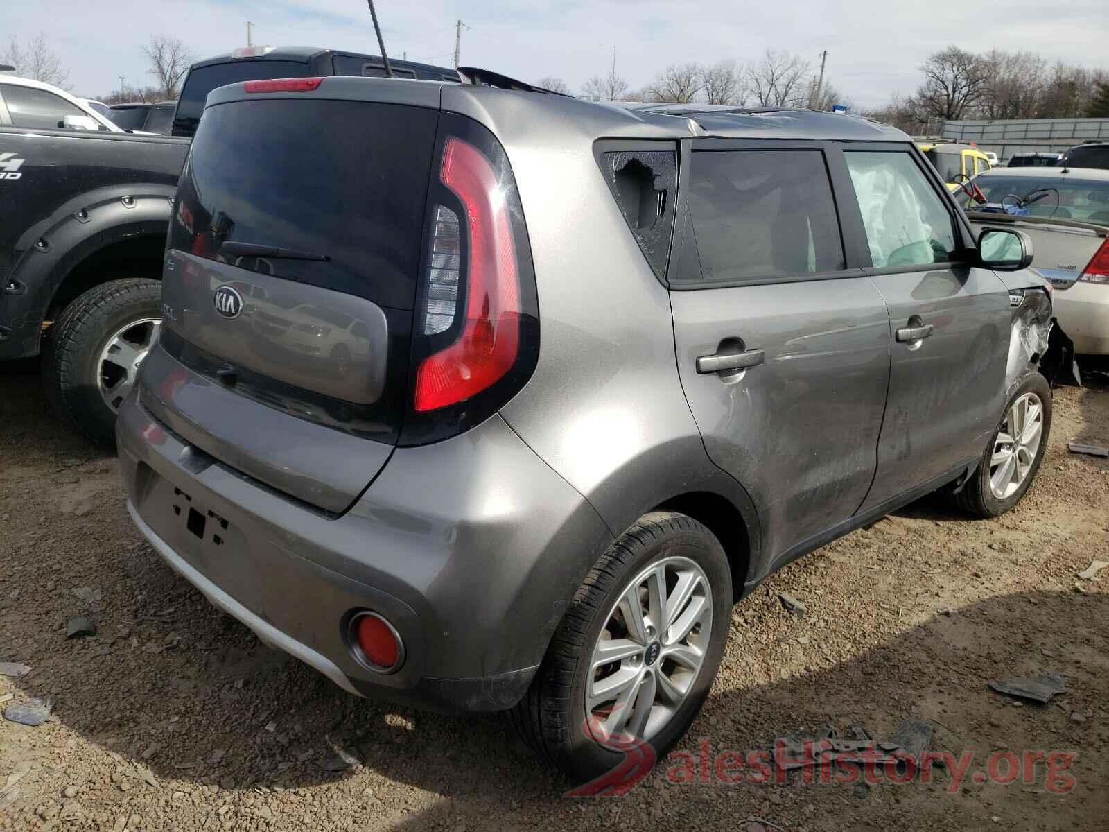 KNDJP3A51J7534497 2018 KIA SOUL