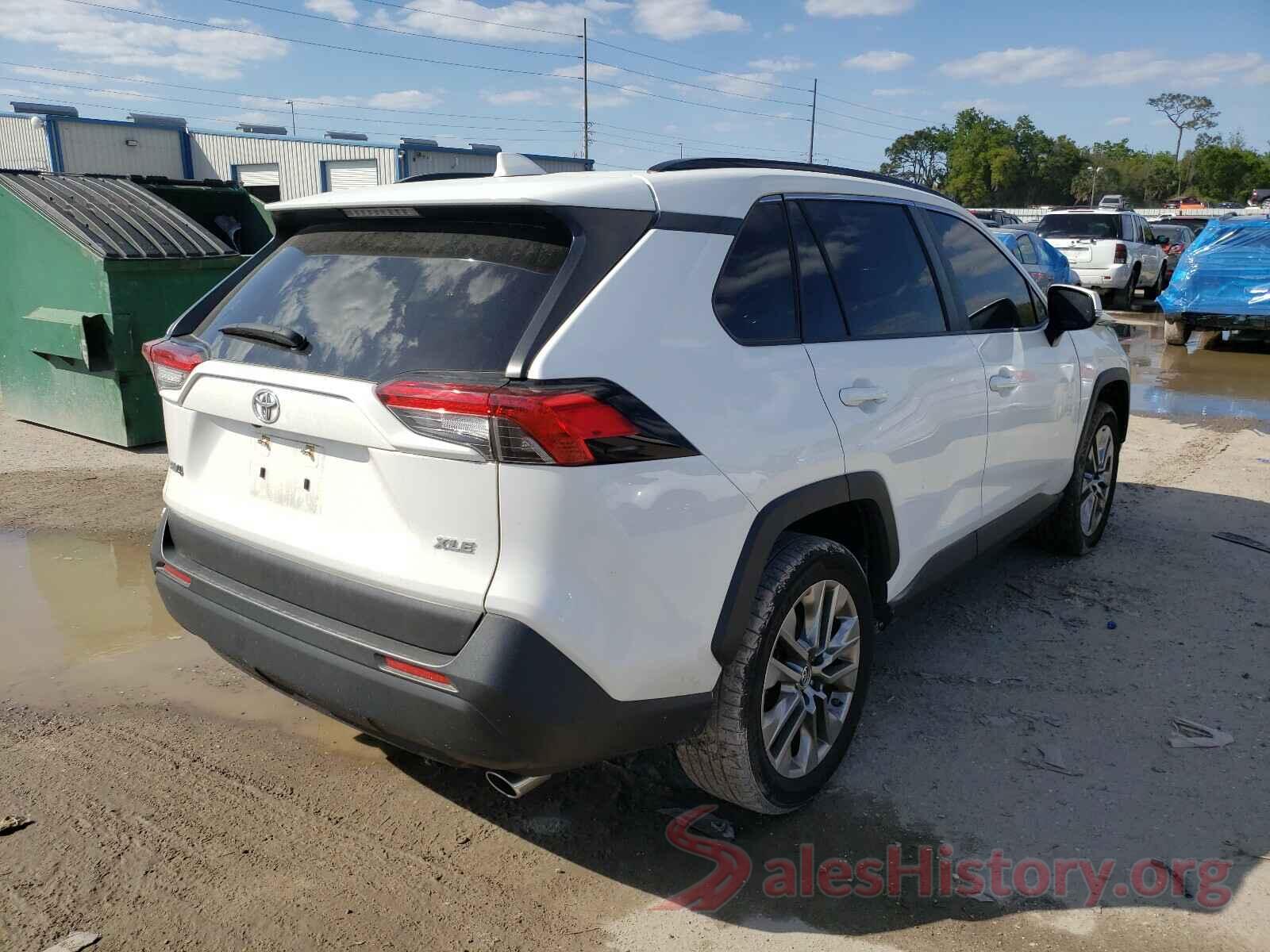 JTMC1RFV6KD020735 2019 TOYOTA RAV4