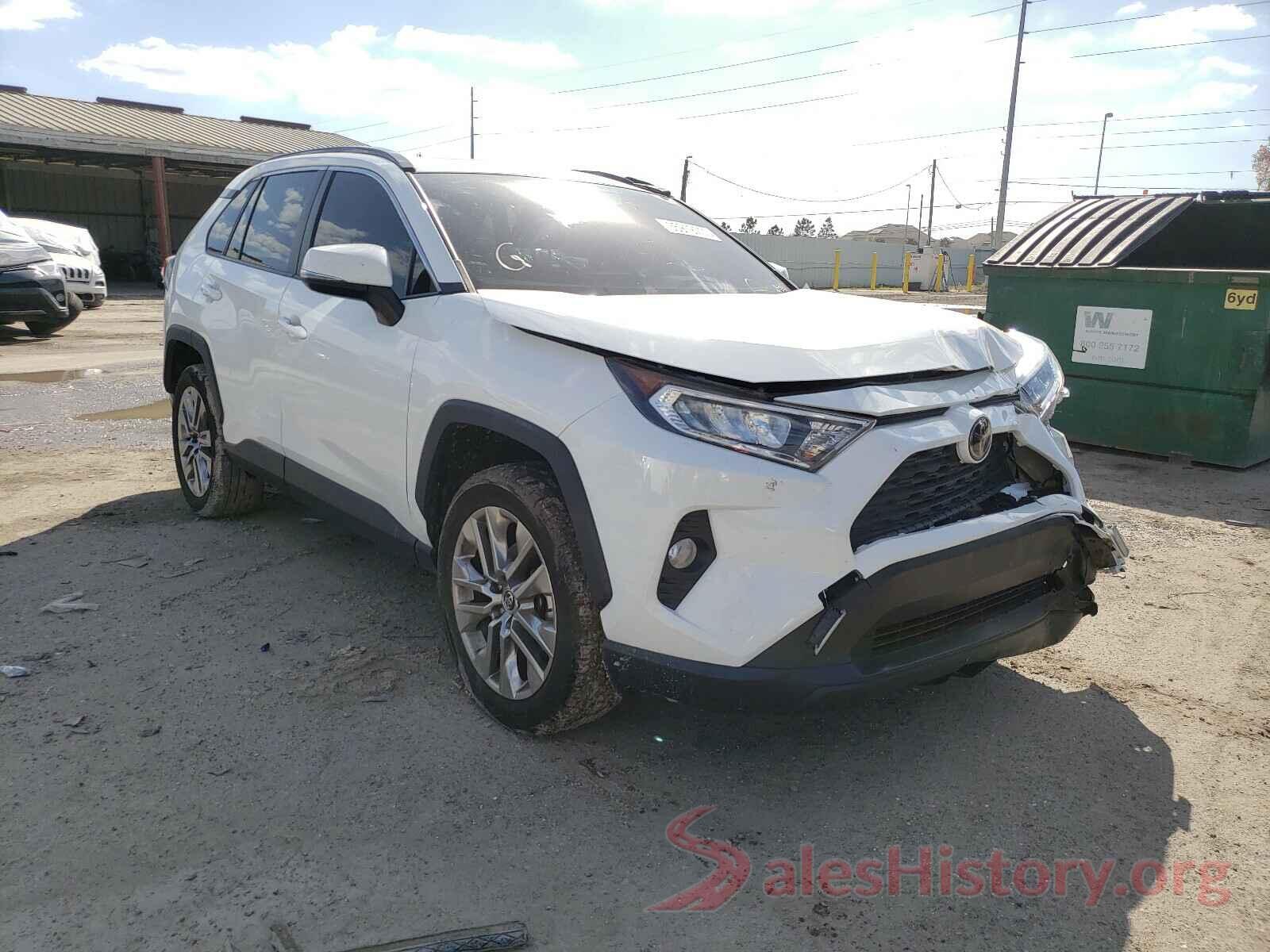 JTMC1RFV6KD020735 2019 TOYOTA RAV4