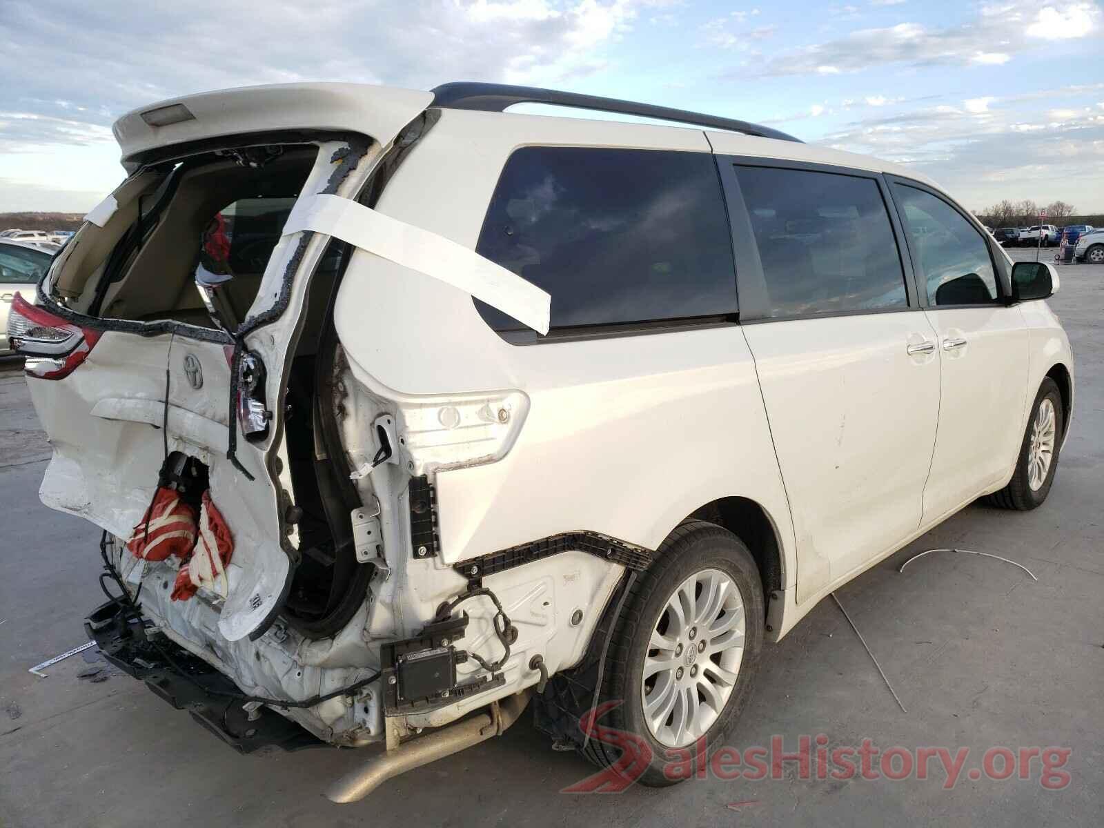 5TDYZ3DC8HS864303 2017 TOYOTA SIENNA