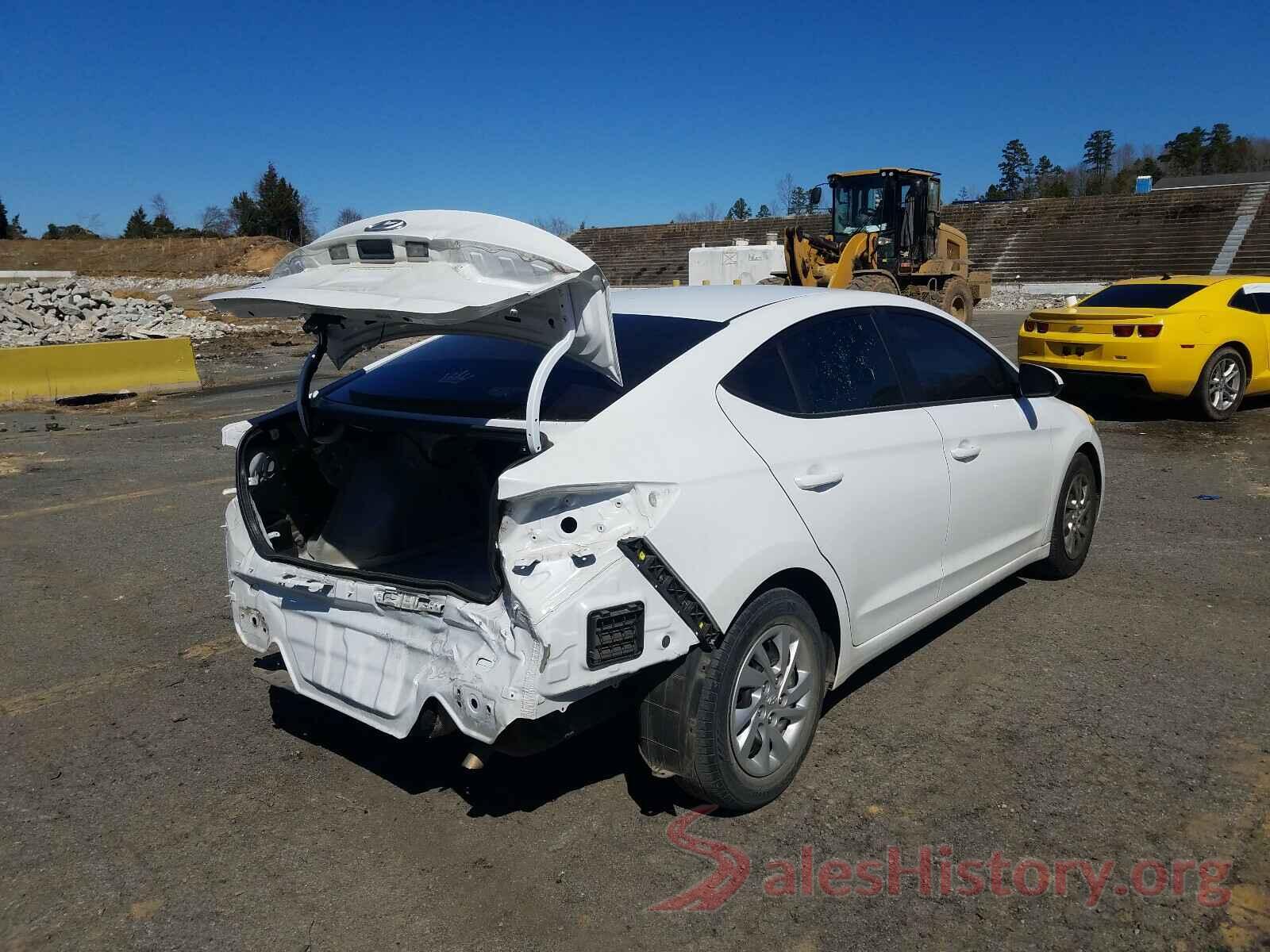 5NPD74LF2JH298897 2018 HYUNDAI ELANTRA