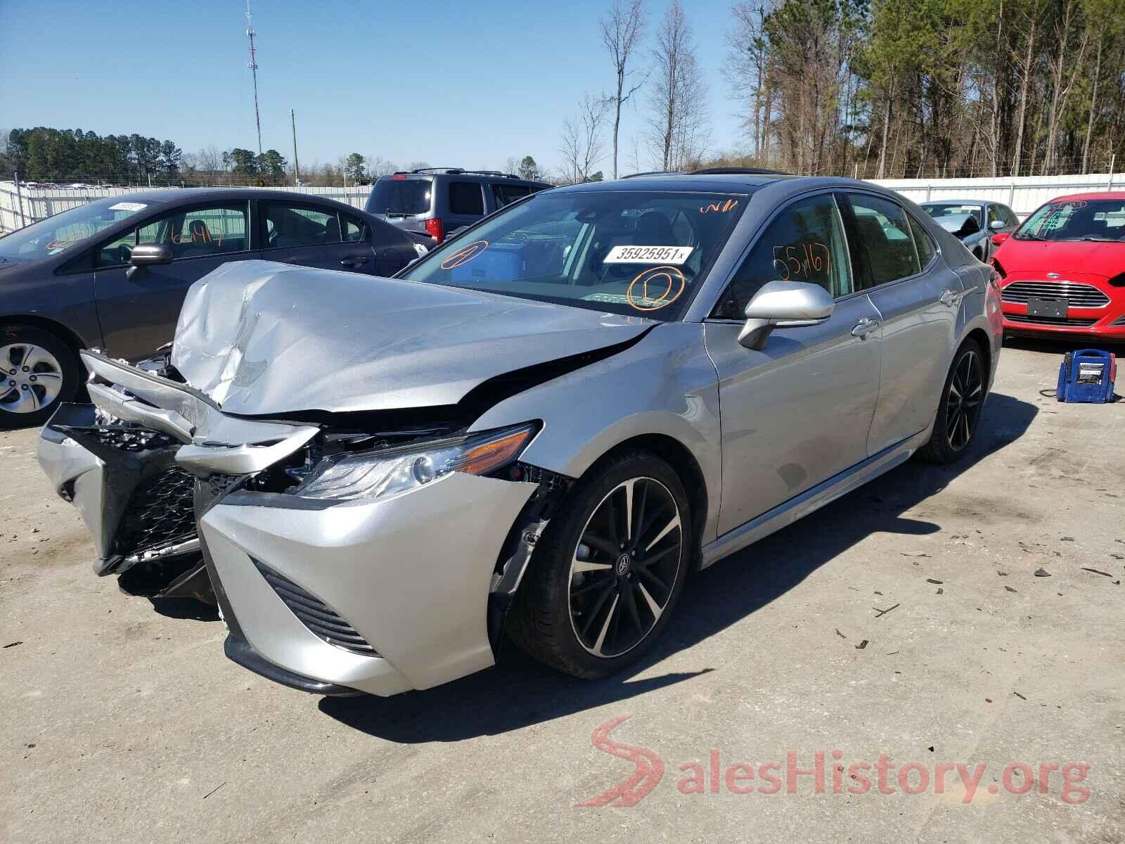 4T1B61HK2KU767486 2019 TOYOTA CAMRY