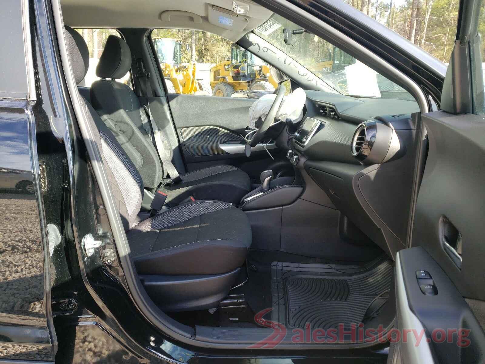 3N1CP5CU8KL547773 2019 NISSAN KICKS