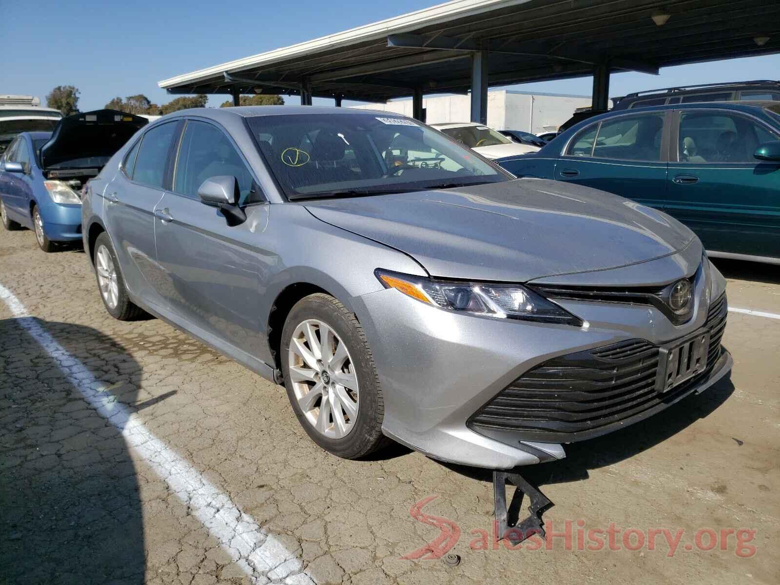 4T1B11HK2KU242846 2019 TOYOTA CAMRY