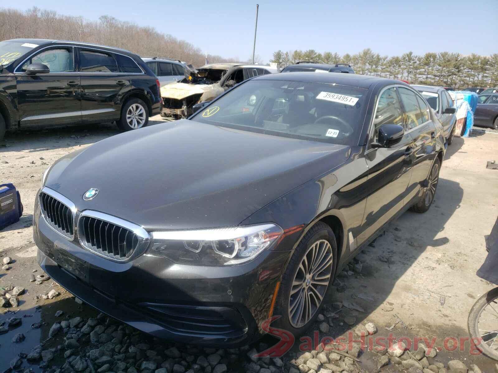 WBAJA7C54KWW07016 2019 BMW 5 SERIES