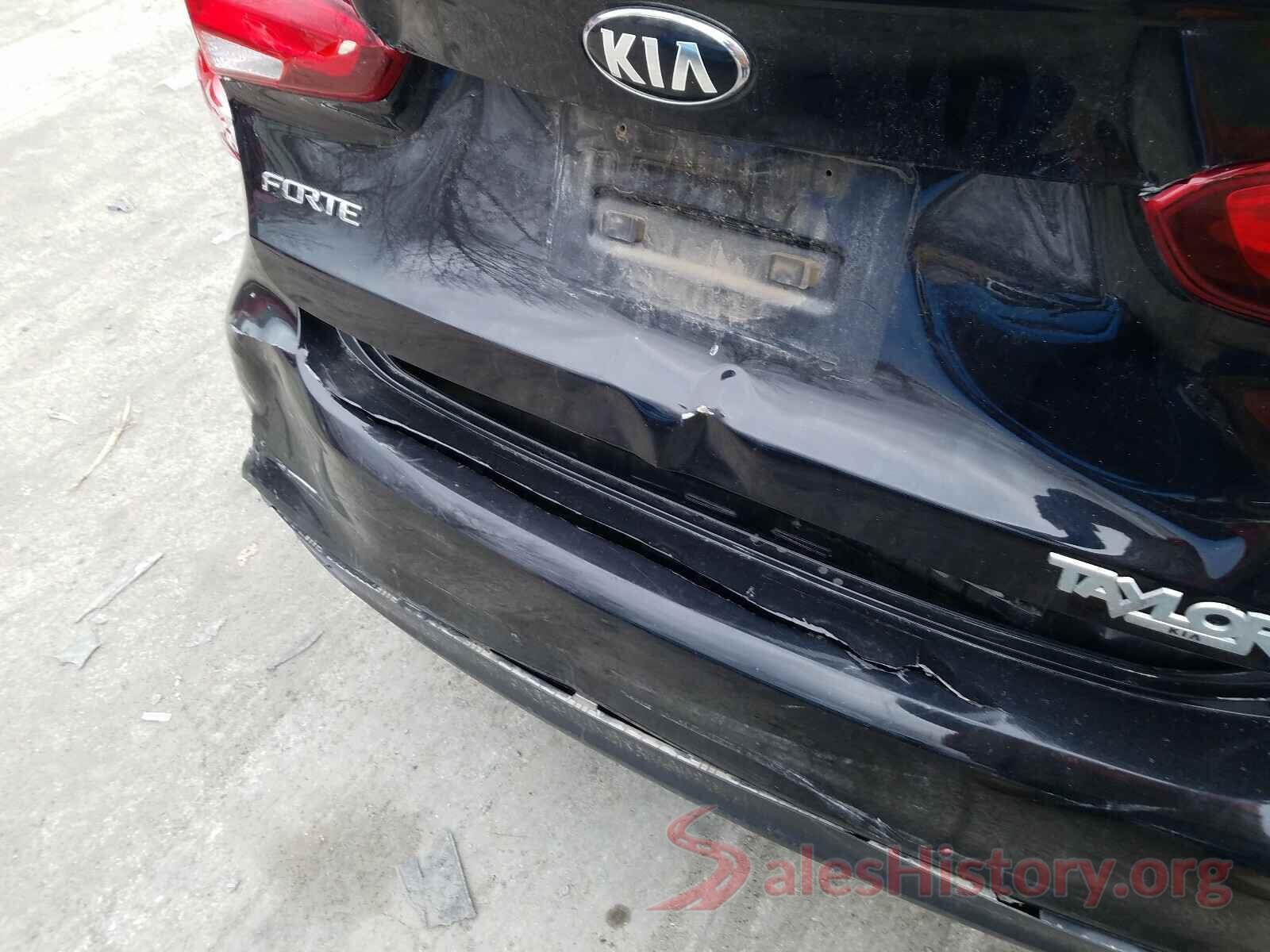 3KPFL4A76JE219087 2018 KIA FORTE