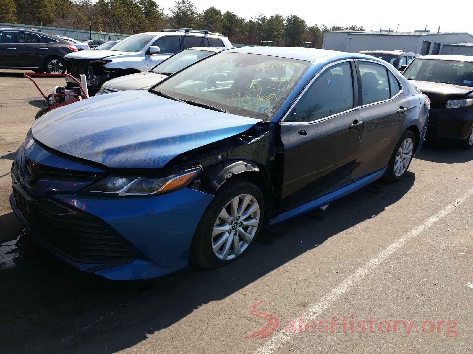 4T1B11HK7KU233947 2019 TOYOTA CAMRY