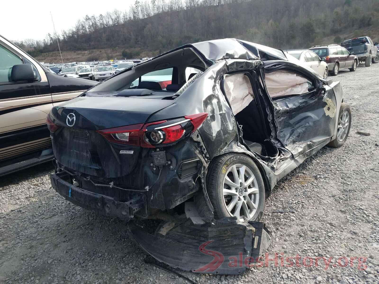 3MZBN1U75JM158434 2018 MAZDA 3