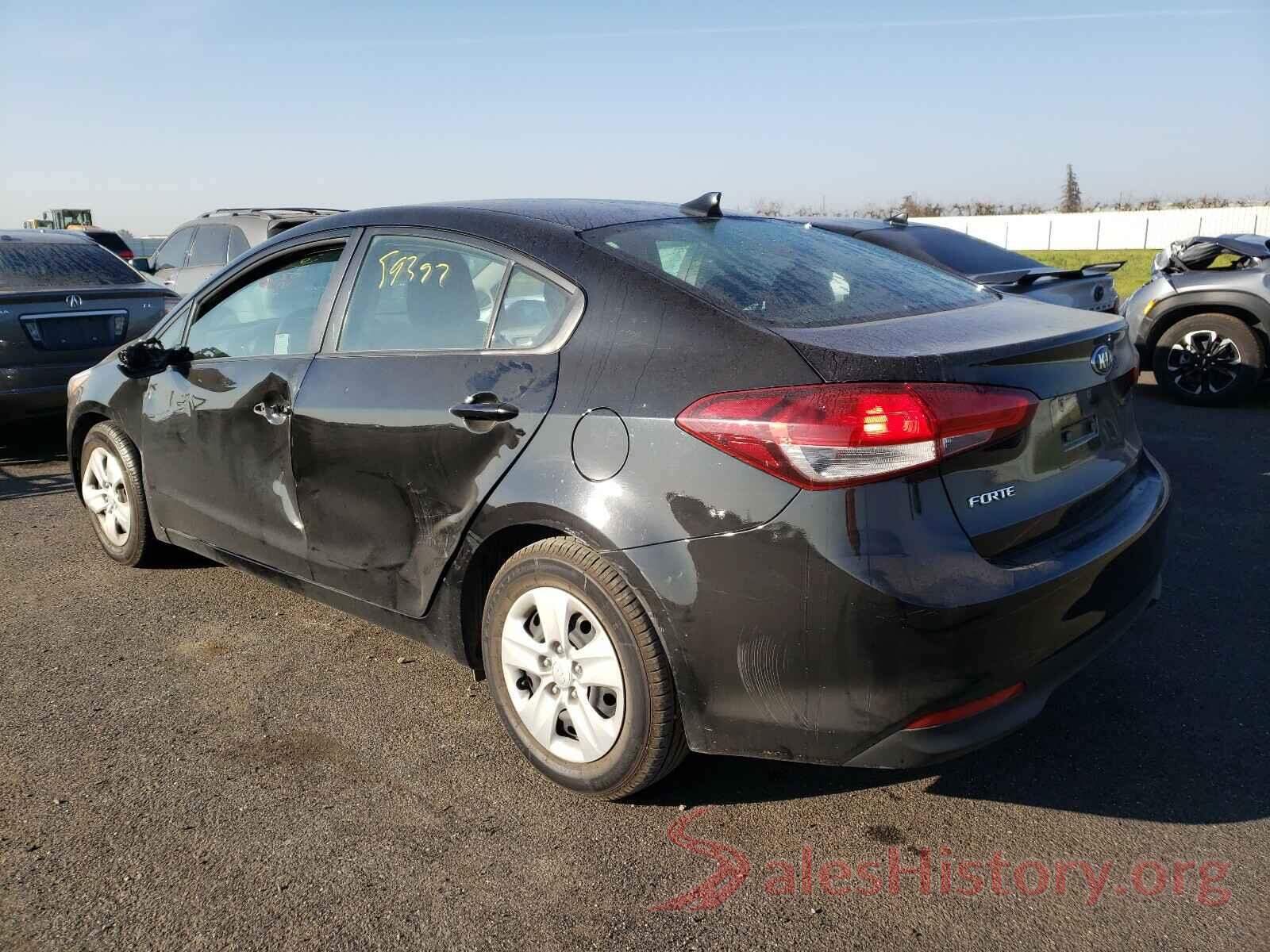 3KPFK4A72HE039599 2017 KIA FORTE