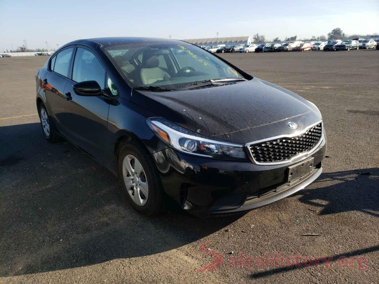 3KPFK4A72HE039599 2017 KIA FORTE