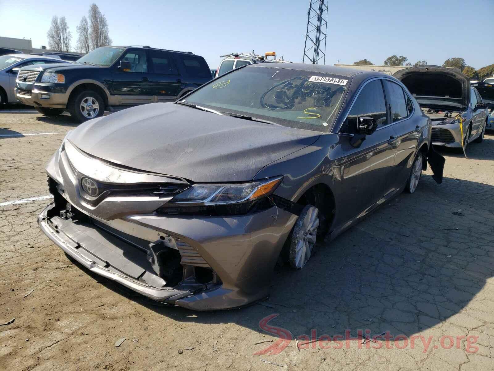 4T1B11HK0KU742357 2019 TOYOTA CAMRY