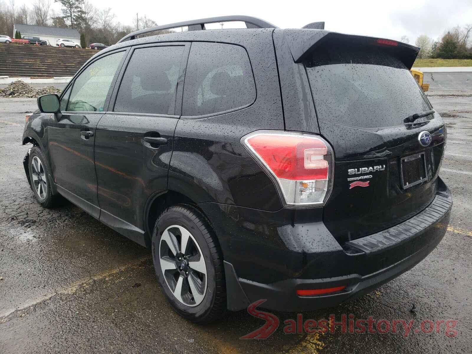 JF2SJAGC8HH807327 2017 SUBARU FORESTER