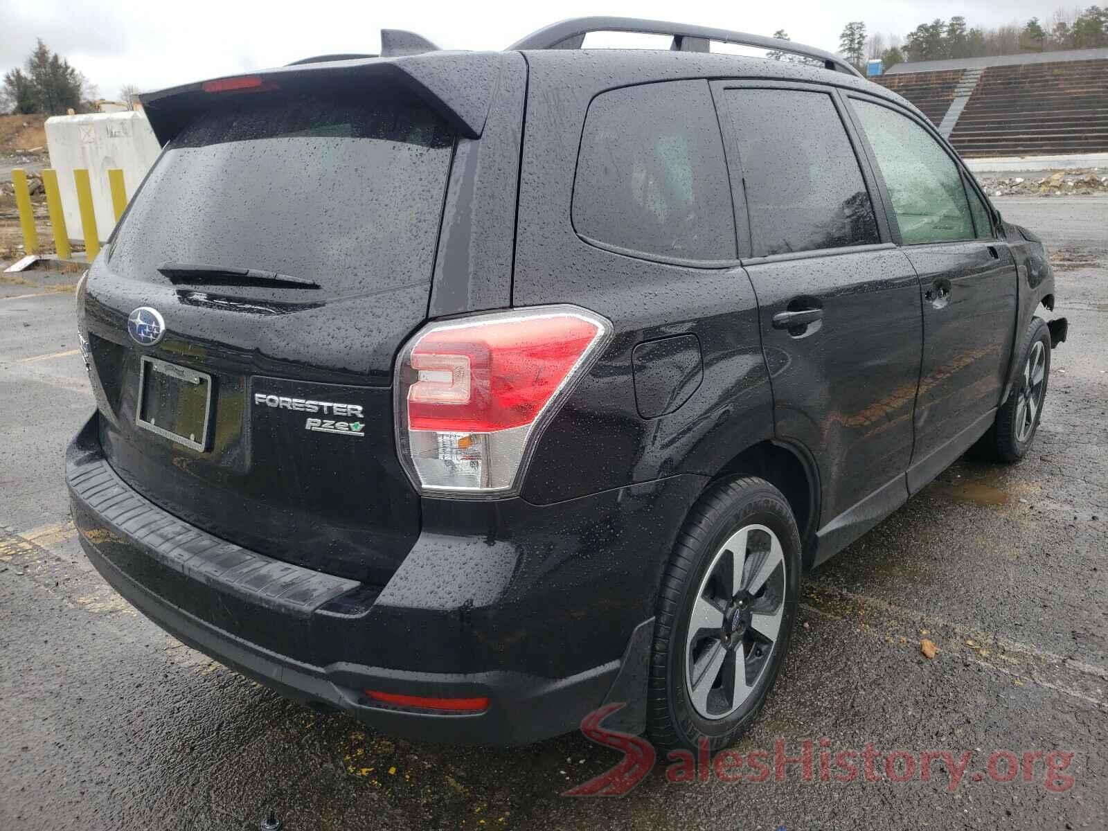 JF2SJAGC8HH807327 2017 SUBARU FORESTER