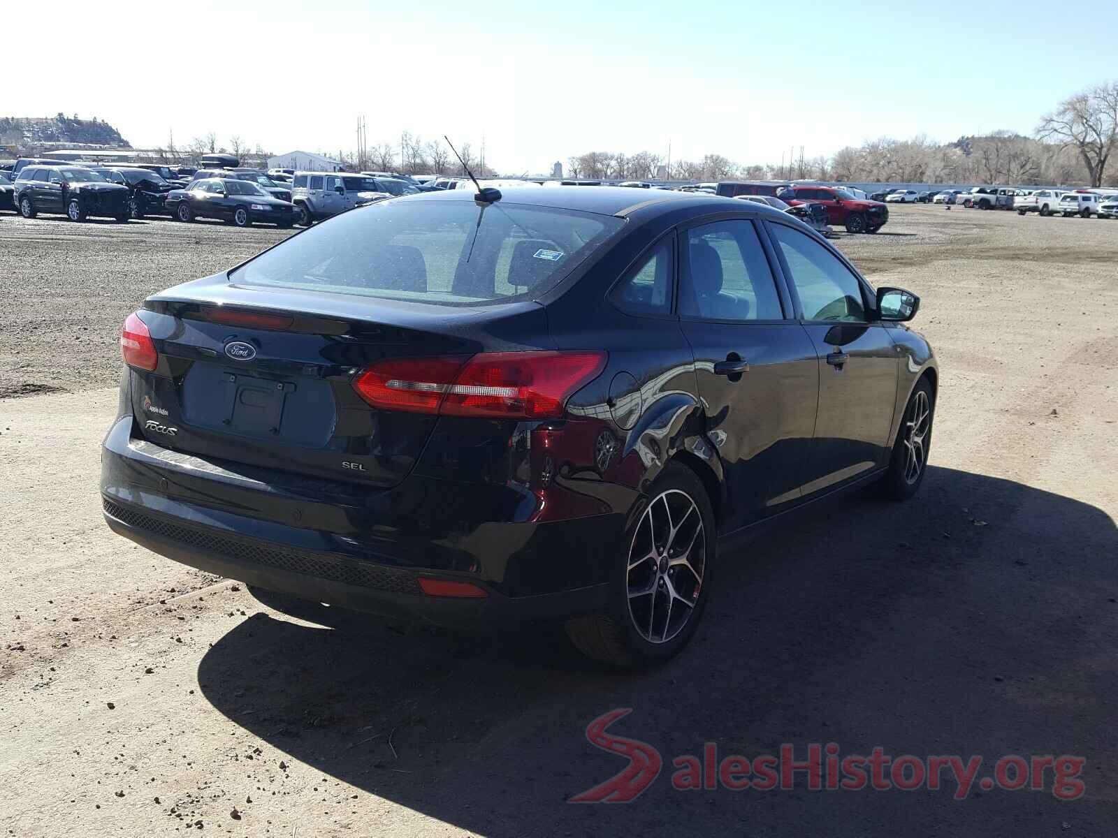 1FADP3H22JL223747 2018 FORD FOCUS