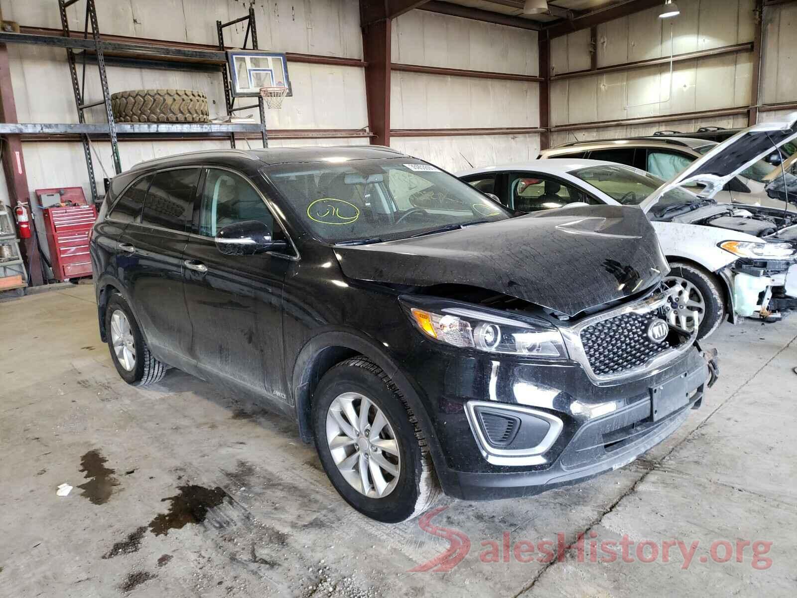 5XYPGDA32GG158225 2016 KIA SORENTO