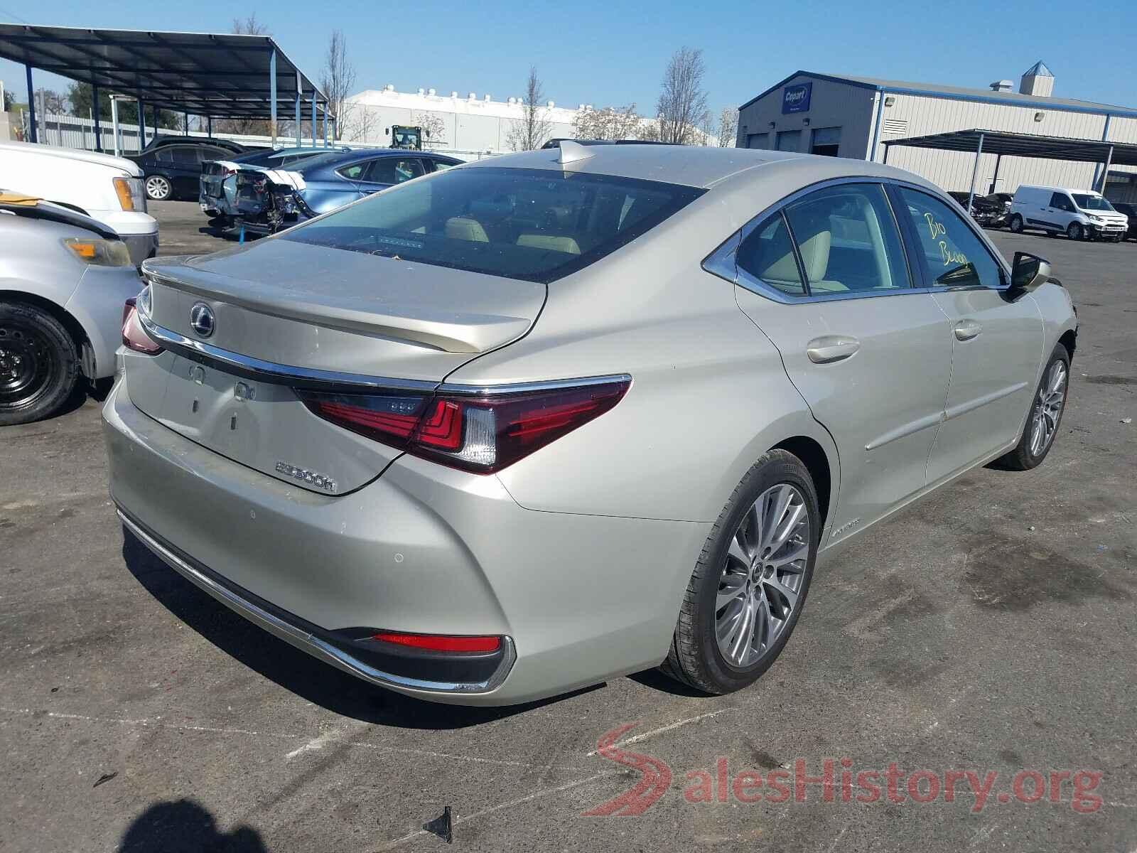 58AD21B19LU011748 2020 LEXUS ES300