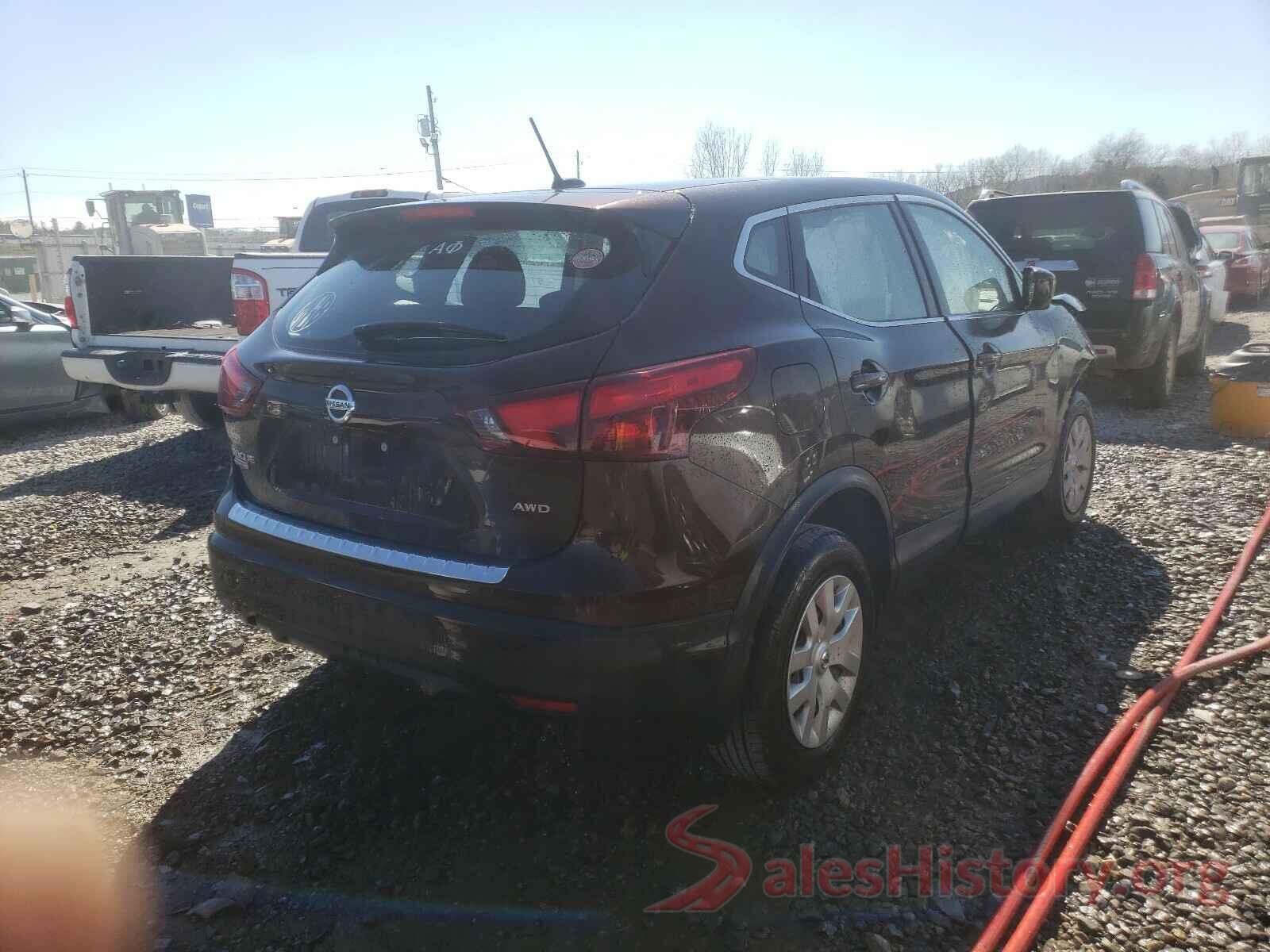 JN1BJ1CR0HW101556 2017 NISSAN ROGUE