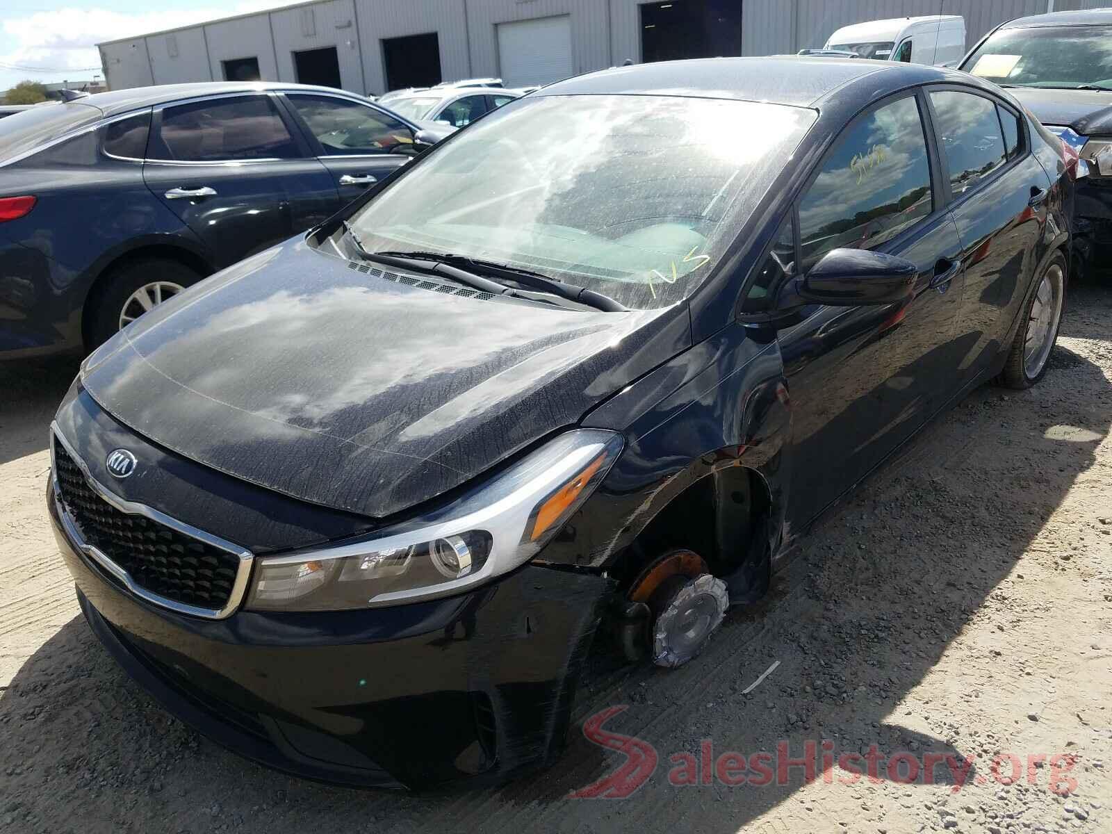 3KPFK4A75HE129507 2017 KIA FORTE