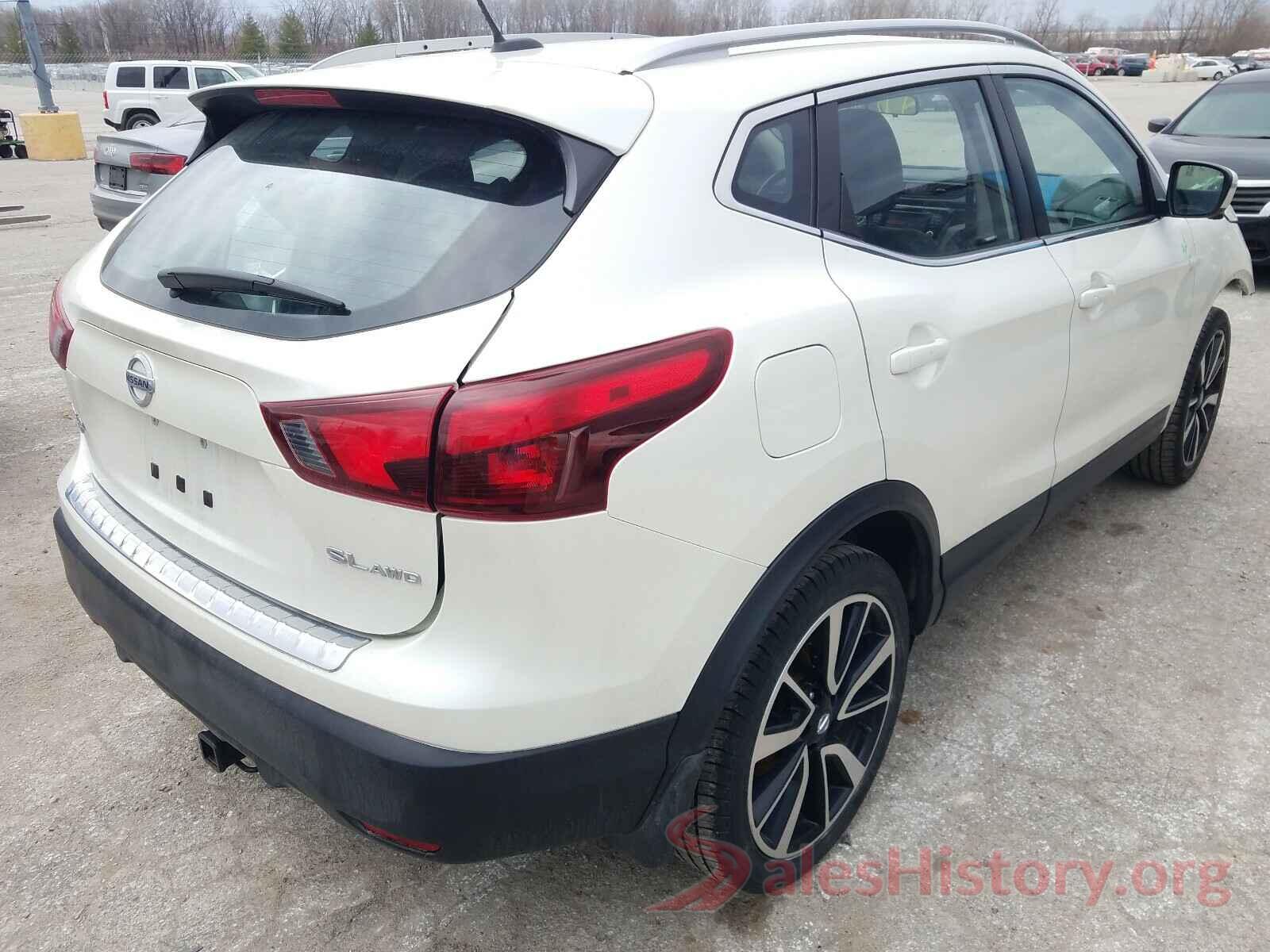 JN1BJ1CR9HW139996 2017 NISSAN ROGUE