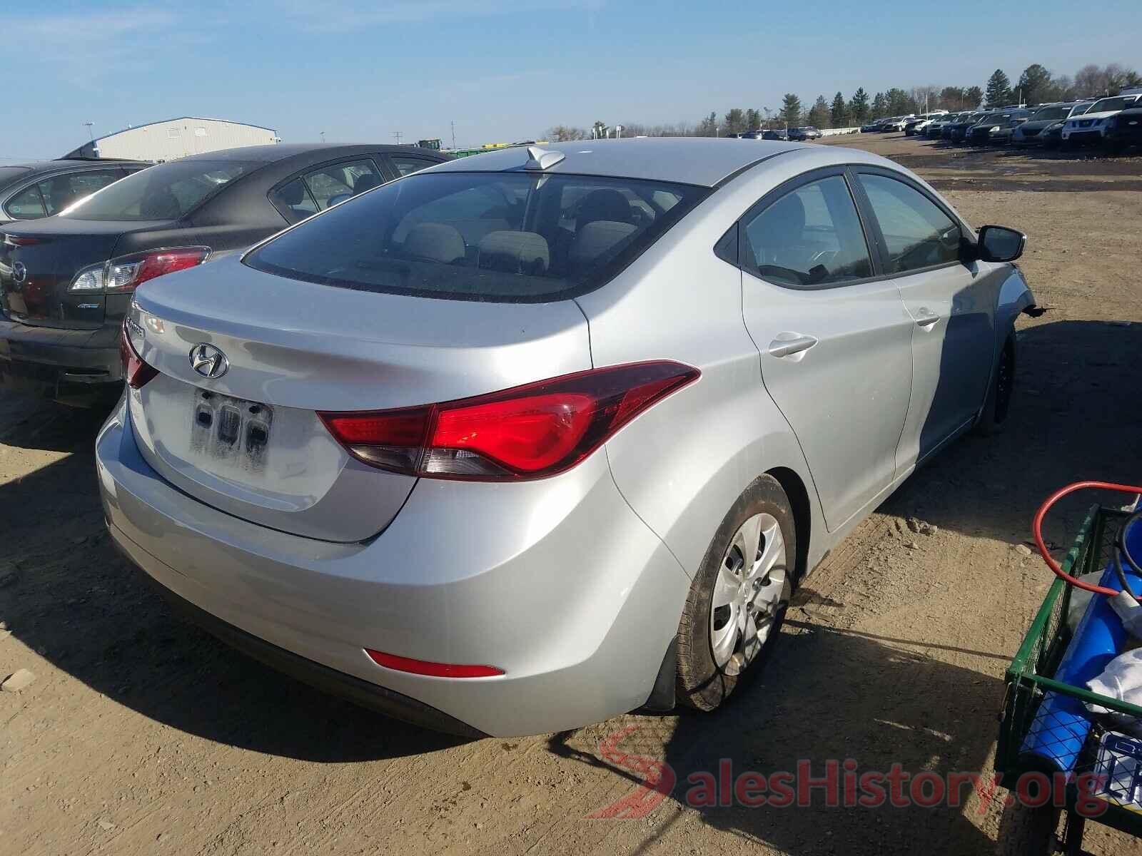 5NPDH4AE2GH727987 2016 HYUNDAI ELANTRA