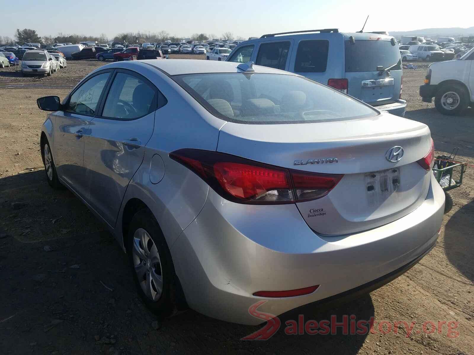 5NPDH4AE2GH727987 2016 HYUNDAI ELANTRA