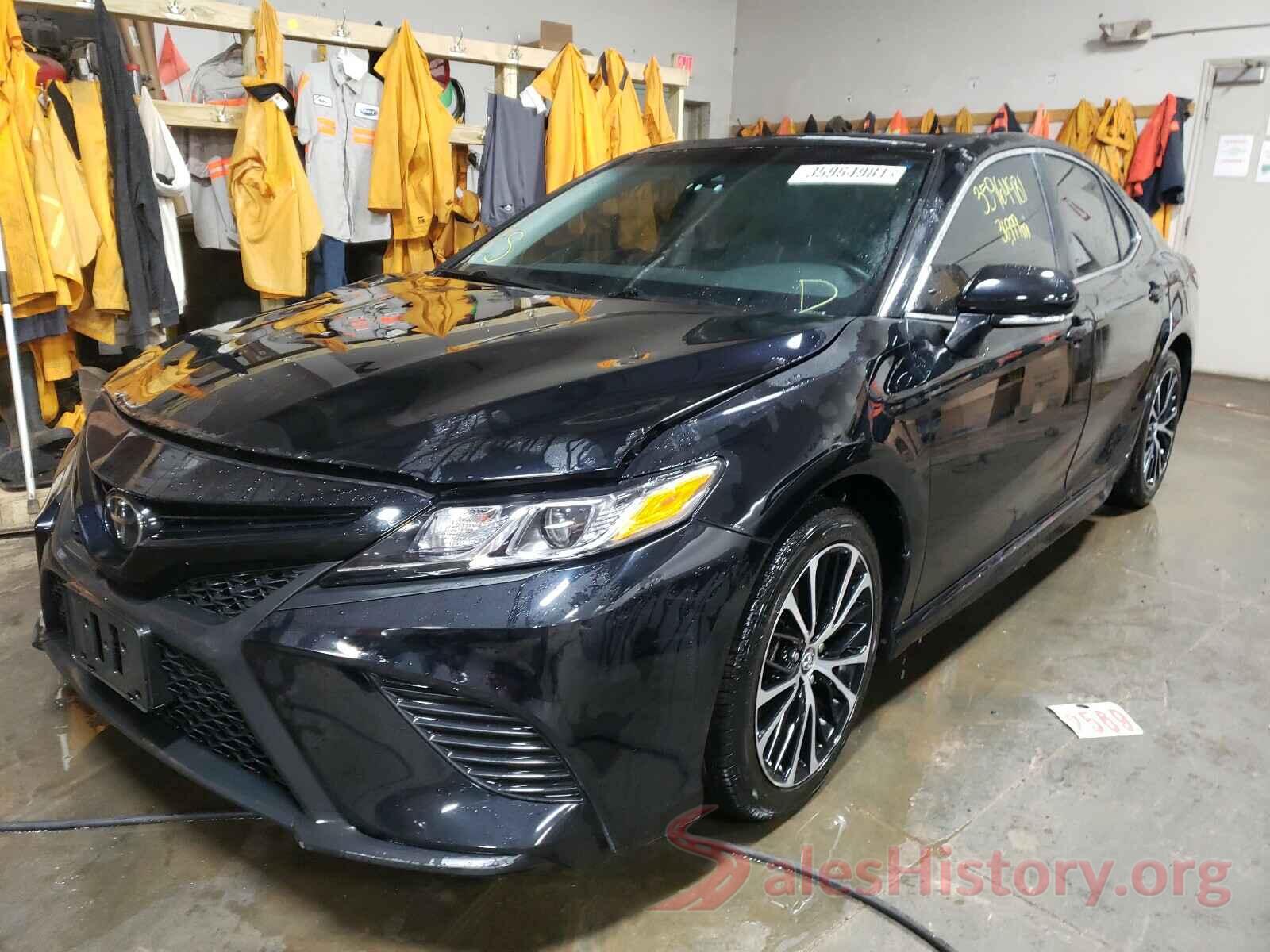 4T1B11HK3KU703519 2019 TOYOTA CAMRY