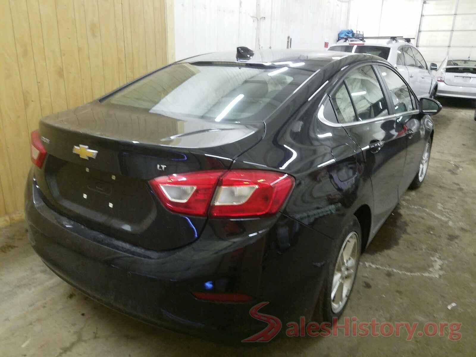 1G1BE5SM0J7178368 2018 CHEVROLET CRUZE