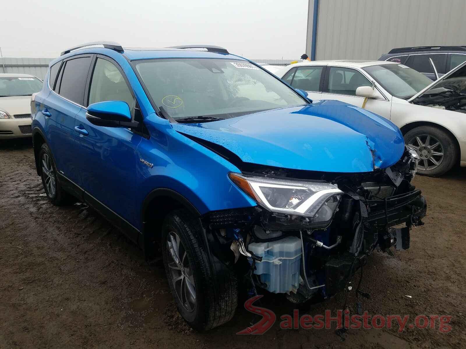 JTMRJREV7JD235986 2018 TOYOTA RAV4