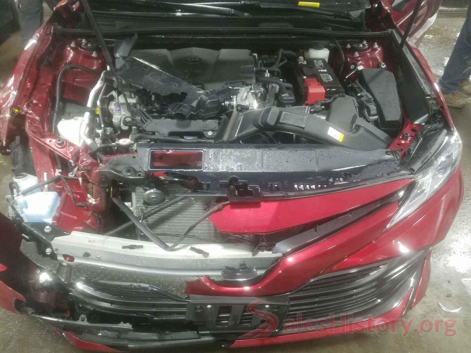 4T1B11HK0JU534588 2018 TOYOTA CAMRY