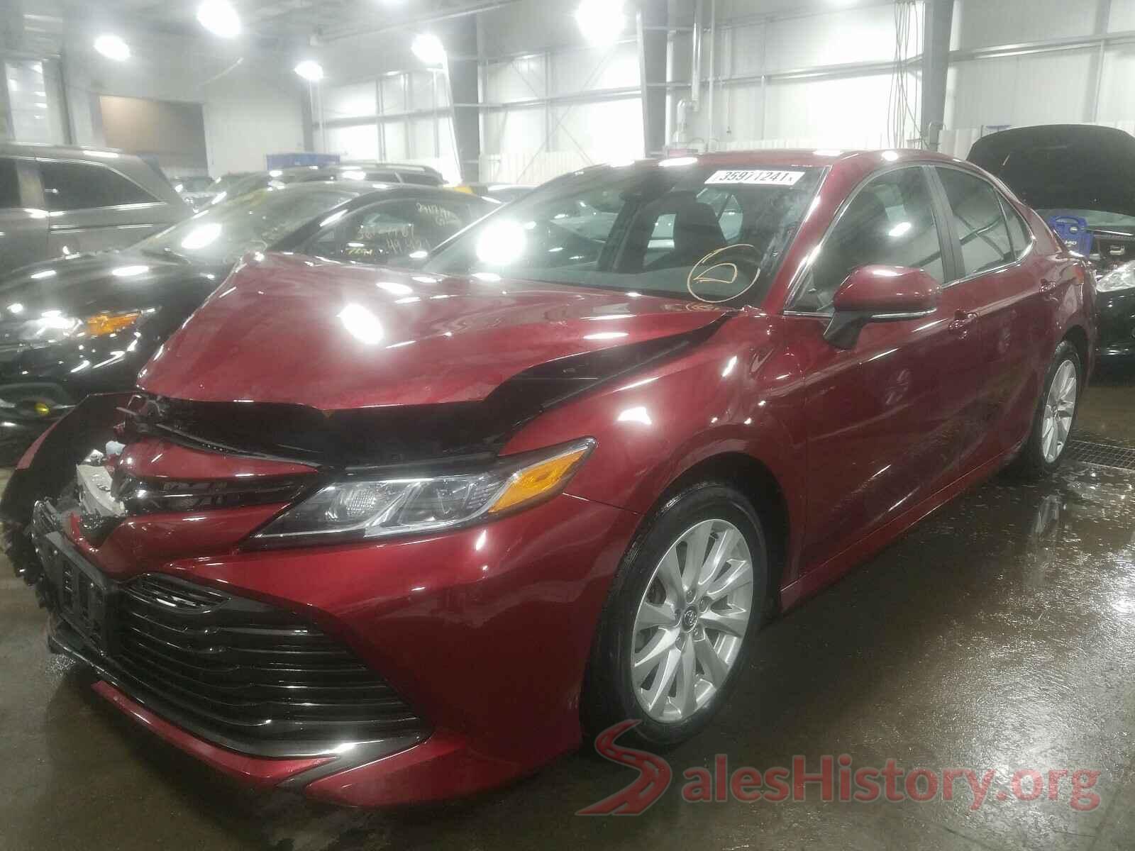 4T1B11HK0JU534588 2018 TOYOTA CAMRY