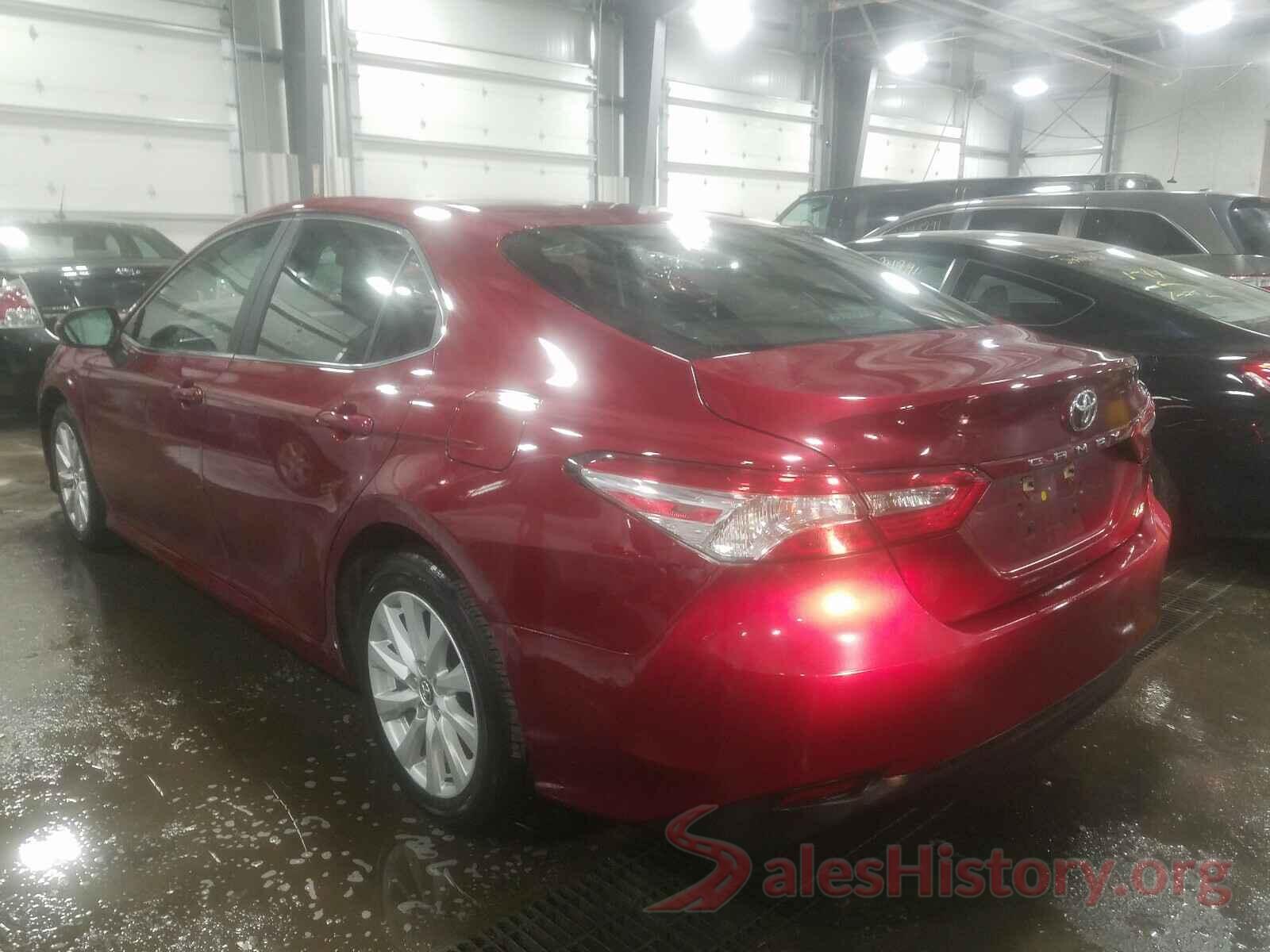 4T1B11HK0JU534588 2018 TOYOTA CAMRY