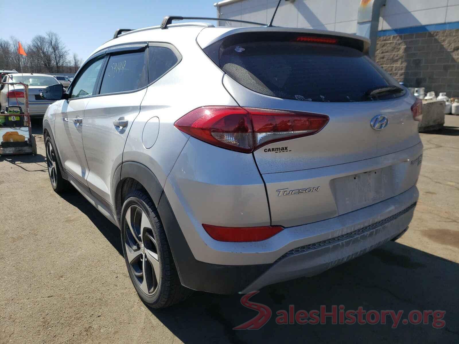 KM8J3CA27HU324592 2017 HYUNDAI TUCSON