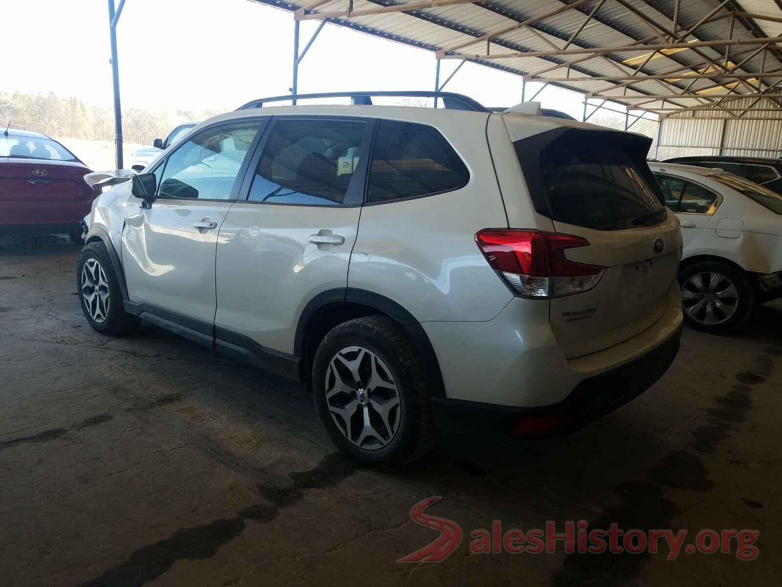 JF2SKAGC3KH446996 2019 SUBARU FORESTER