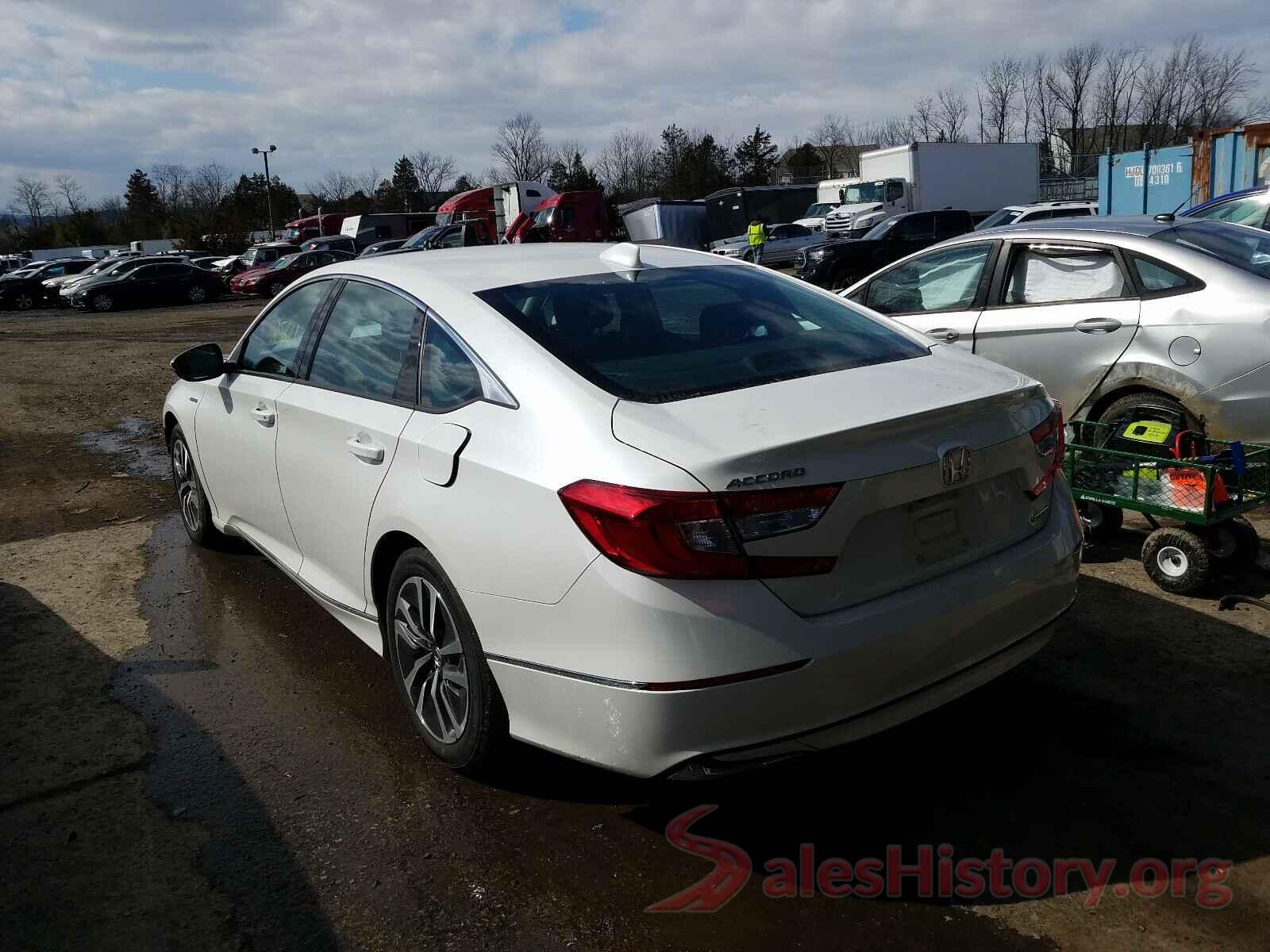 1HGCV3F55JA009213 2018 HONDA ACCORD