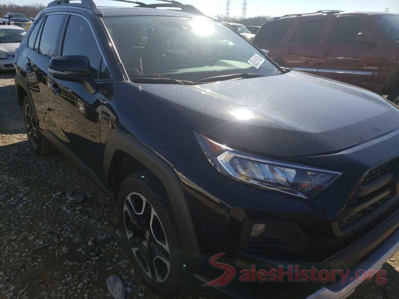 2T3J1RFV6KC019564 2019 TOYOTA RAV4