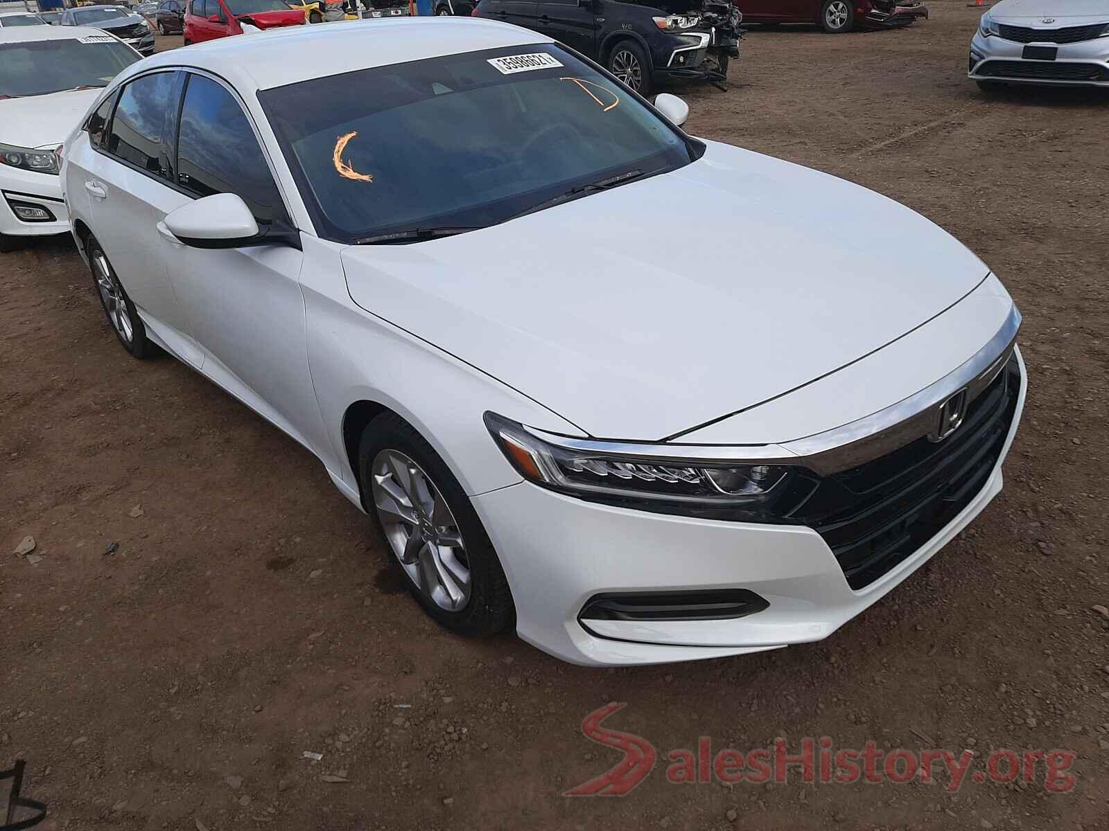 1HGCV1F10JA152779 2018 HONDA ACCORD