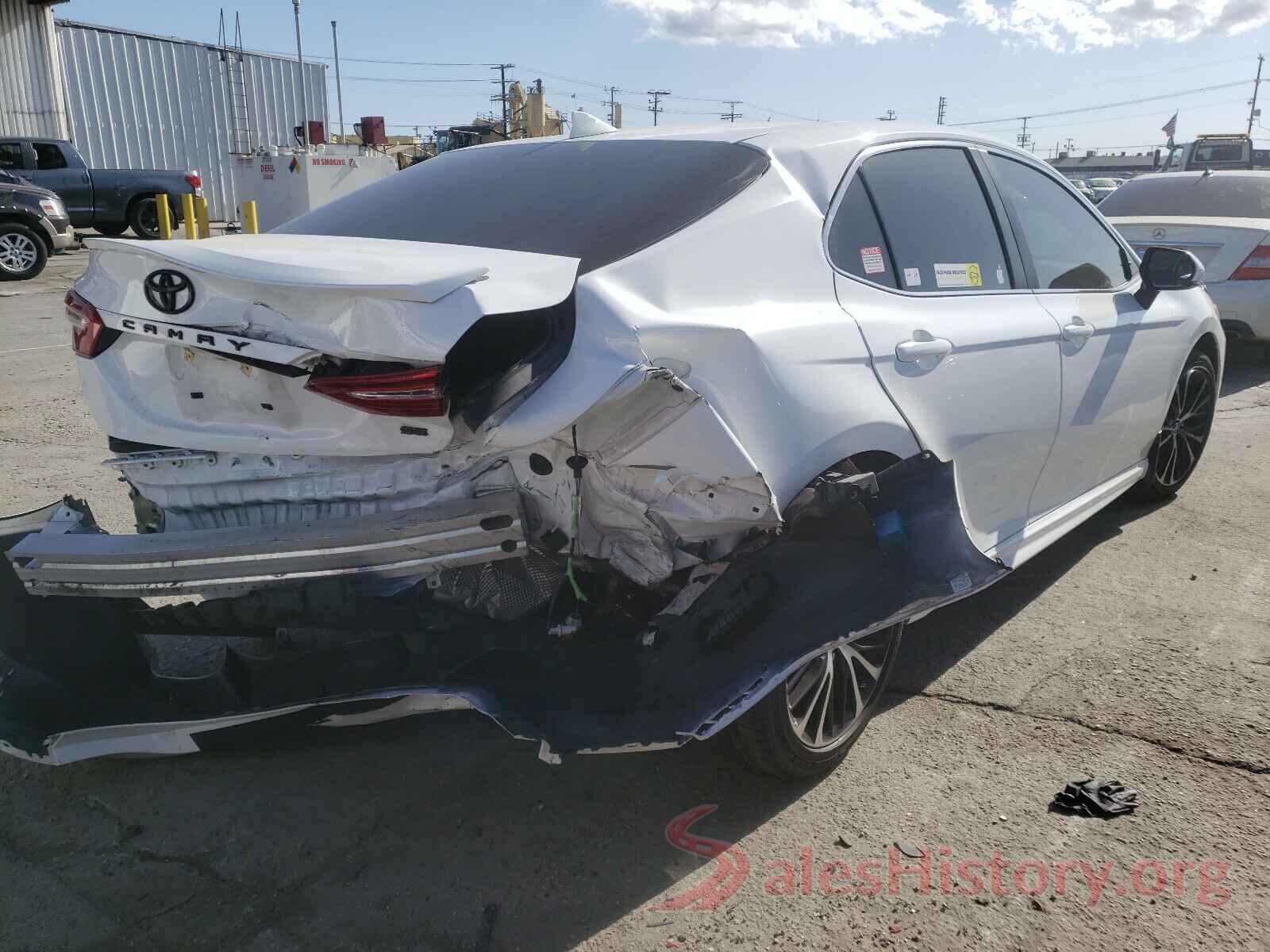 4T1B11HK9KU282695 2019 TOYOTA CAMRY